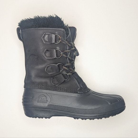 Sorel Shoes - Sorel Badger black boots leather waterproof winter snow vintage lace up size 7